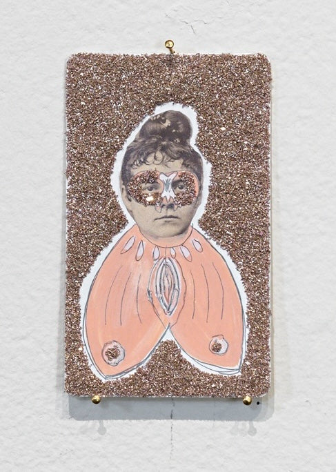 Moth(er) 5